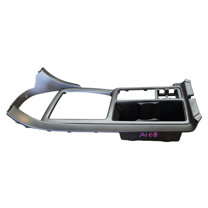A165 - VY Holden Commodore Sedan - Centre Console Trim Silver Auto / Manual