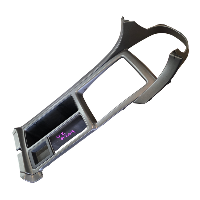 A209 - VY / VZ Holden Commodore Equipe - Centre Console Trim - Manual / Auto Compatible