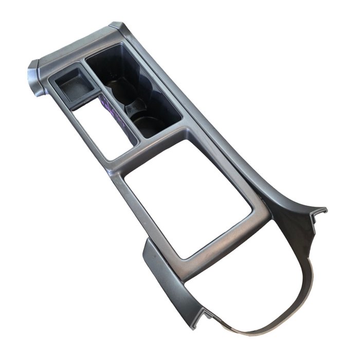 A164 - VY / VZ HOLDEN COMMODORE - Centre Console Trim - Manual / Auto Silver