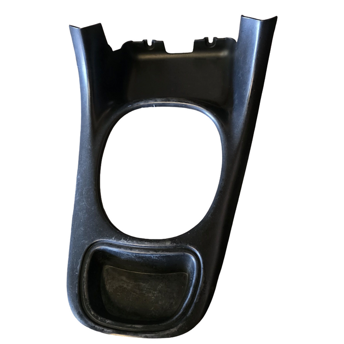Eb7001 - VT / VX Holden Commodore - Shifter Surround (Non-Power Windows)