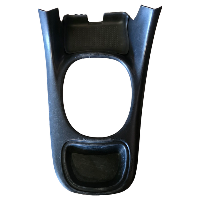 Eb7001 - VT / VX Holden Commodore - Shifter Surround (Non-Power Windows)