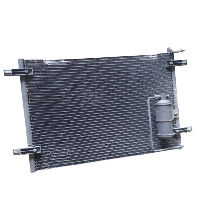 vz001 - VZ Holden Commodore Wagon Sep 05 - V8 LS1 AC Condensor