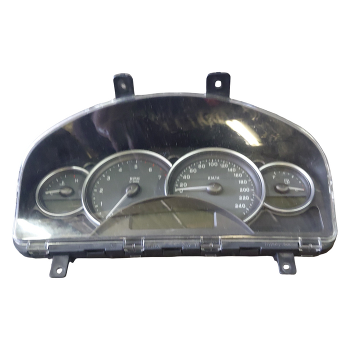 vz001 - VZ Holden Commodore - V8 Auto Cluster 129,XXXkms Standard Lvl 2