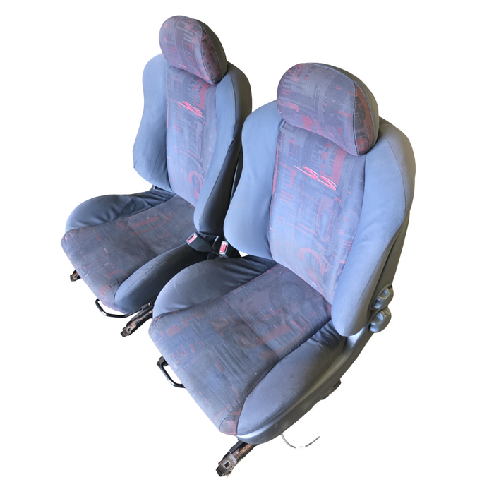 VXSS001 - VX SS HOLDEN COMMODORE - Front Seats (SET) Cloth Red