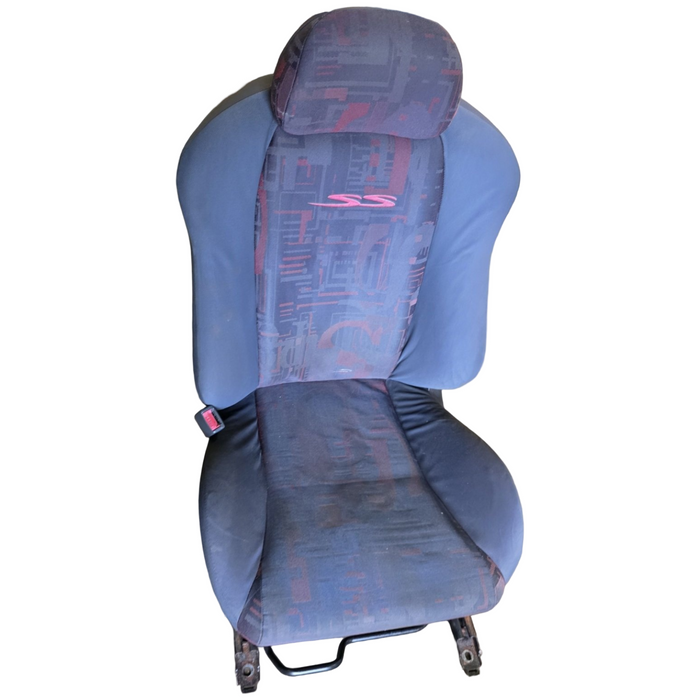 VXSS001 - VX SS HOLDEN COMMODORE - Front Seats (SET) Cloth Red