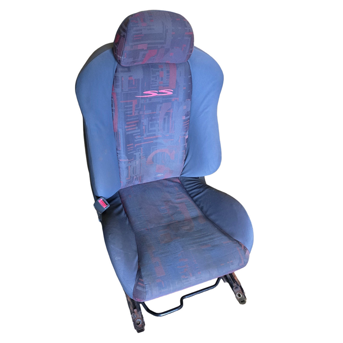 VXSS001 - VX SS HOLDEN COMMODORE - Front Seats (SET) Cloth Red