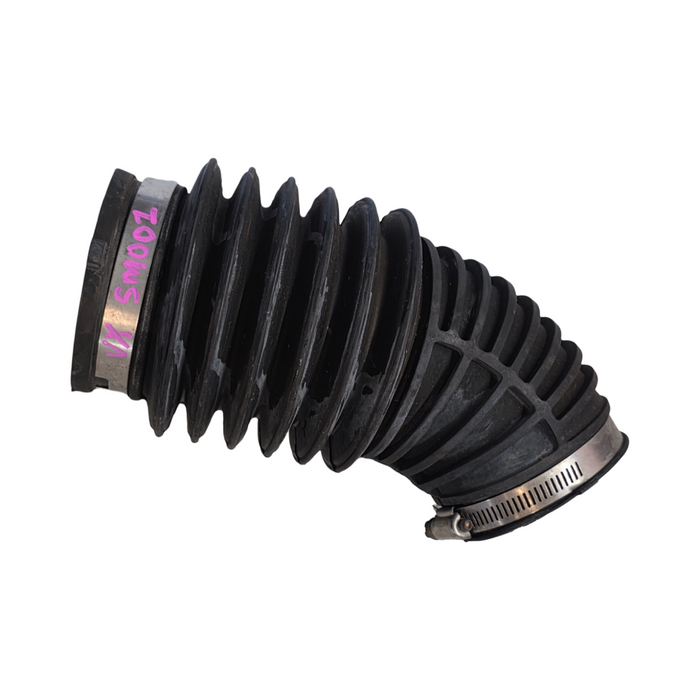 SM001 - VX Holden Commodore - Air Intake Pipe
