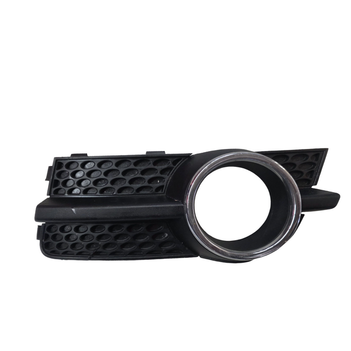 Sm001 - VZ Holden Commodore SVZ - PASSENGER SIDE - Fog Light Bezel