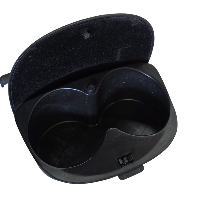 Sm001 - VT / VX Holden Commodore - Flip Top Cup Holder