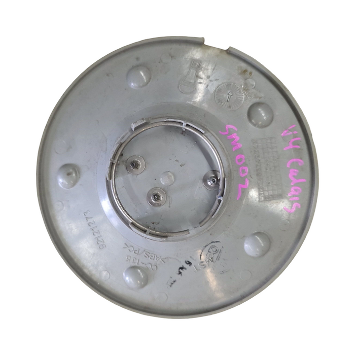 Sm001 - VY Holden Calais - Centre Cap SM002
