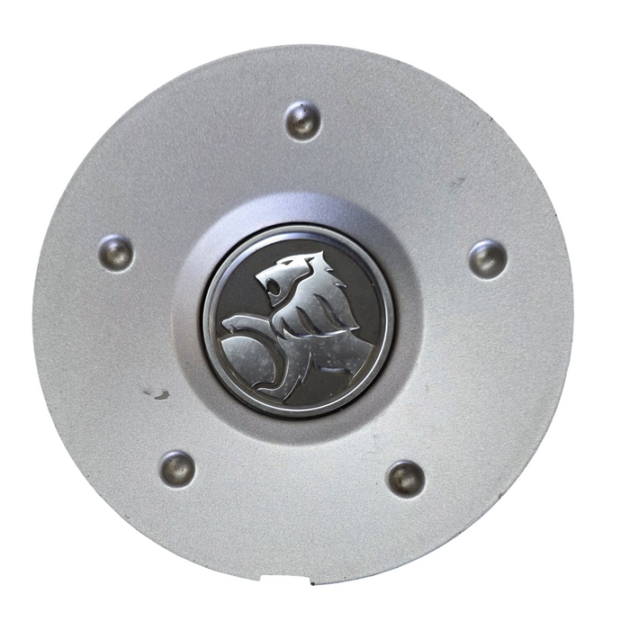 Sm001 - VY Holden Calais - Centre Cap SM003