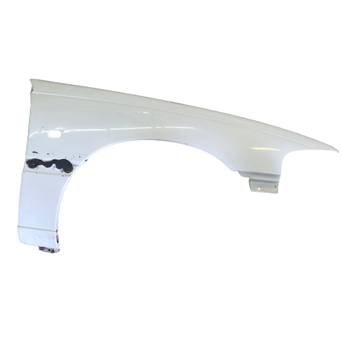 Sm001 - VP Holden Commodore - DRIVER'S SIDE - Guard / Alaskan White