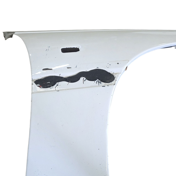 Sm001 - VP Holden Commodore - DRIVER'S SIDE - Guard / Alaskan White