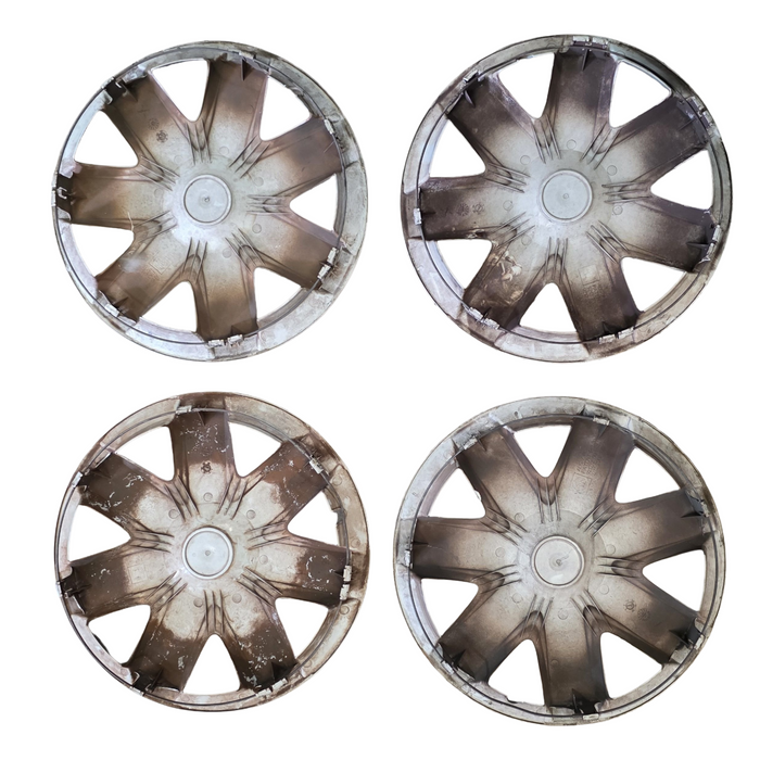 Sm001 - VT / VX / VU / VY / VZ Holden Commodore - 15" Hubcaps / Set of 4