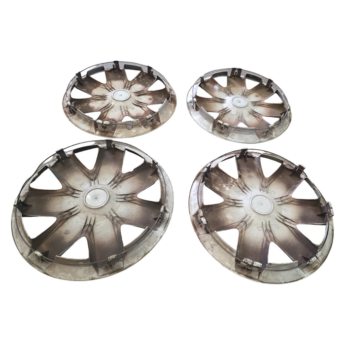 Sm001 - VT / VX / VU / VY / VZ Holden Commodore - 15" Hubcaps / Set of 4
