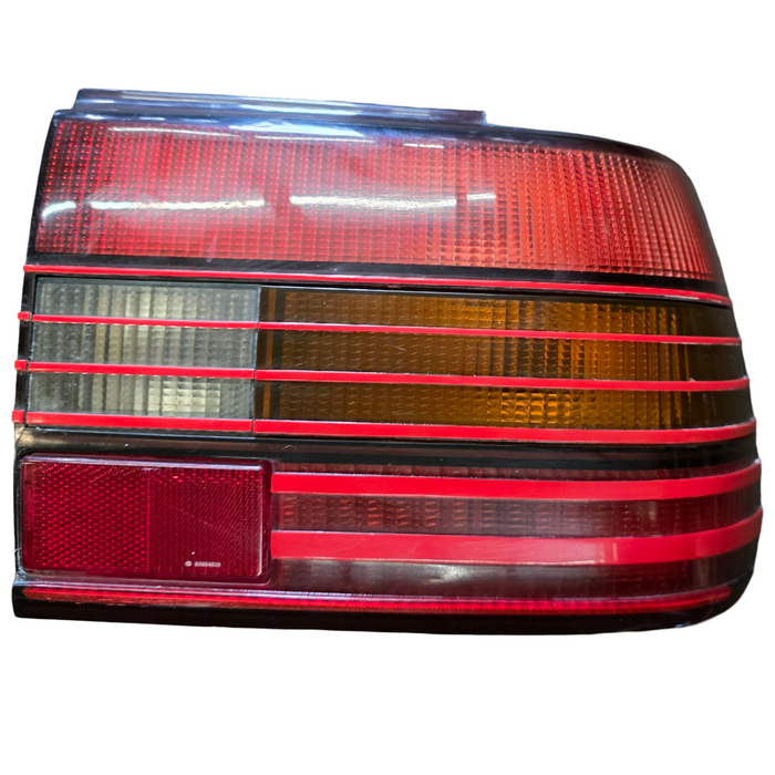 Sm001 - VP SS Holden Commodore Sedan - DRIVER'S SIDE - Taillight