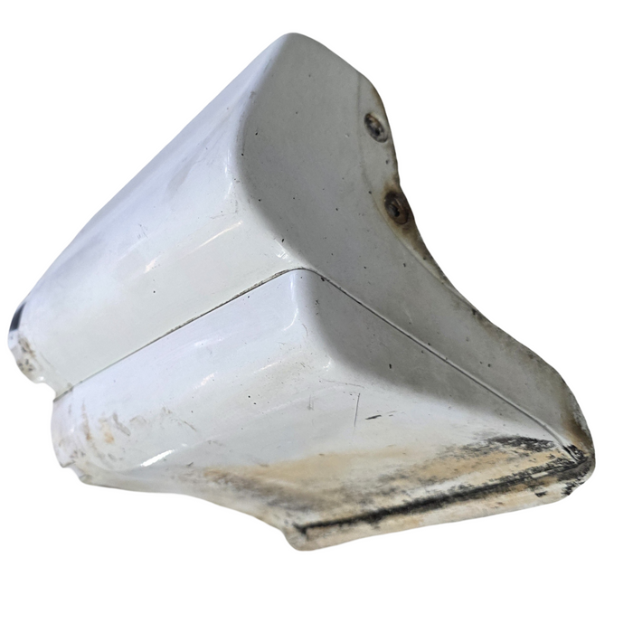 Sm001 - VU SS Holden Commodore Utility - PASSENGER SIDE - Sideskirt End Cap / White