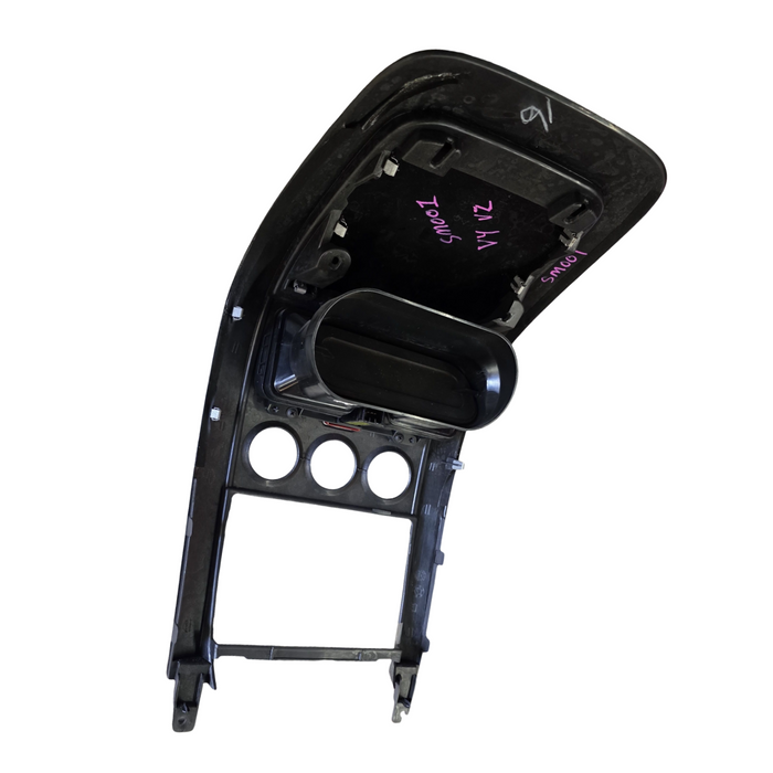 Sm001 - VY / VZ Holden Commodore - Centre Dash Facia / with Air Vents Tempest Grey