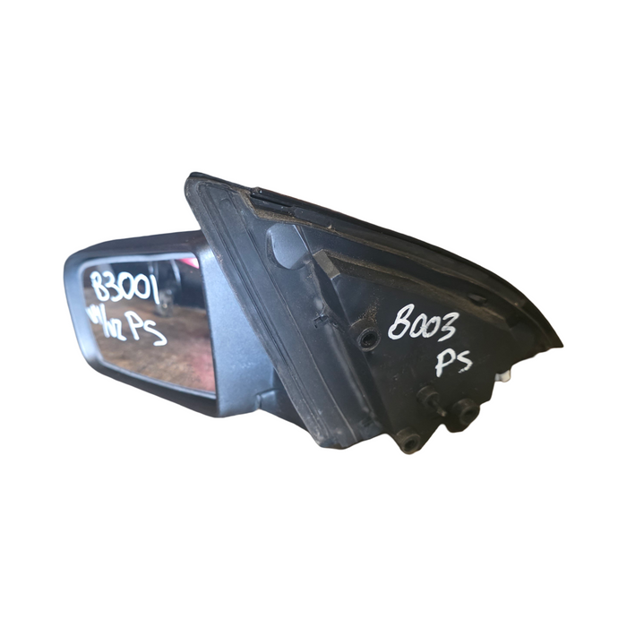B3001 - VY / VZ Holden Commodore - PASSENGER SIDE MIRROR / Black