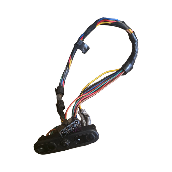 EB4001 - VR / VS Holden Commodore - DRIVER'S SIDE - Power Window Switch / Child Lock / Long Loom
