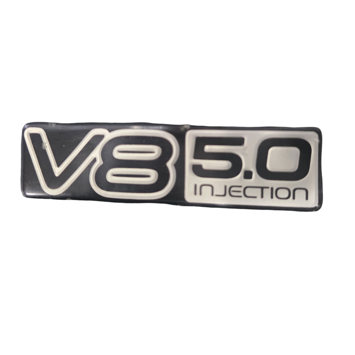 E4007 - GENUINE VP VQ VR VS V8 5.0 Injection Genuine Guard Badge 92035874 10cm x 3cm (Copy)