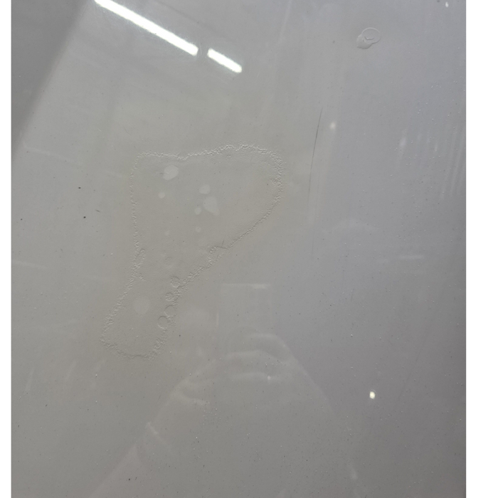 A296 - VF Holden Calais Sedan - Bootlid Heron White #679F