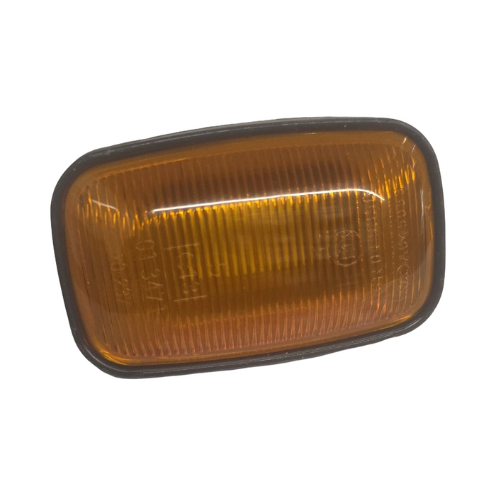 New OEM Quality - VP/VR Holden Commodore - Amber Guard Blinker (LH / RH)