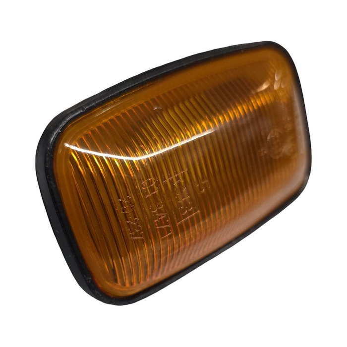 New OEM Quality - VP/VR Holden Commodore - Amber Guard Blinker (LH / RH)