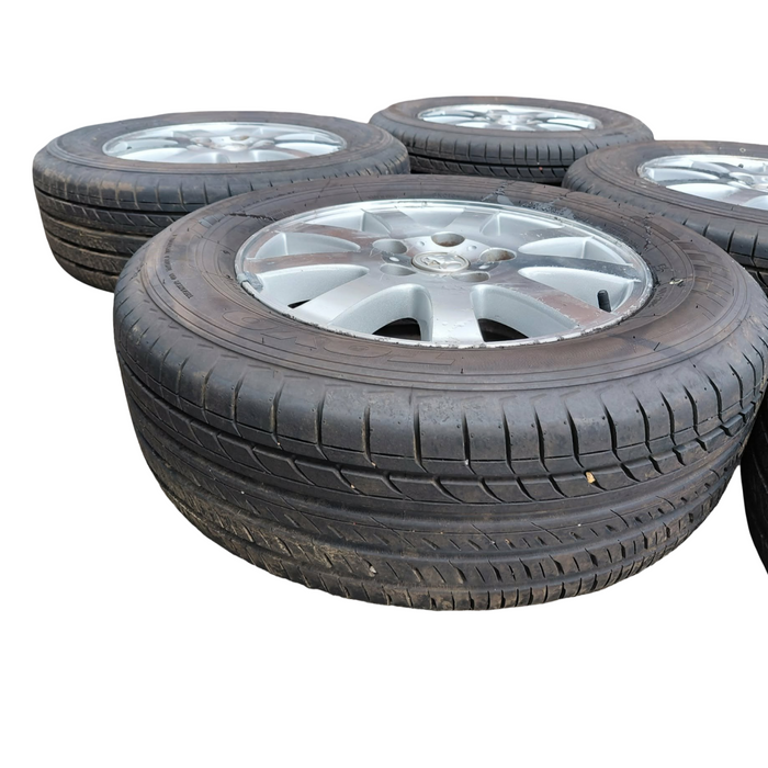 A261 - VT / VX Holden Berlina - 16" Alloy Wheels (set of 5)