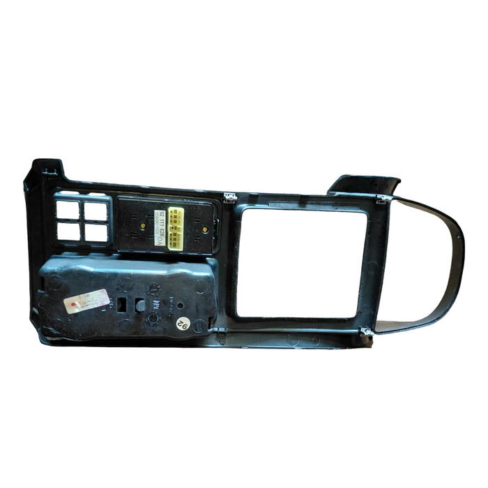 wh001 - VY / VZ Holden Commodore - Centre Console Trim