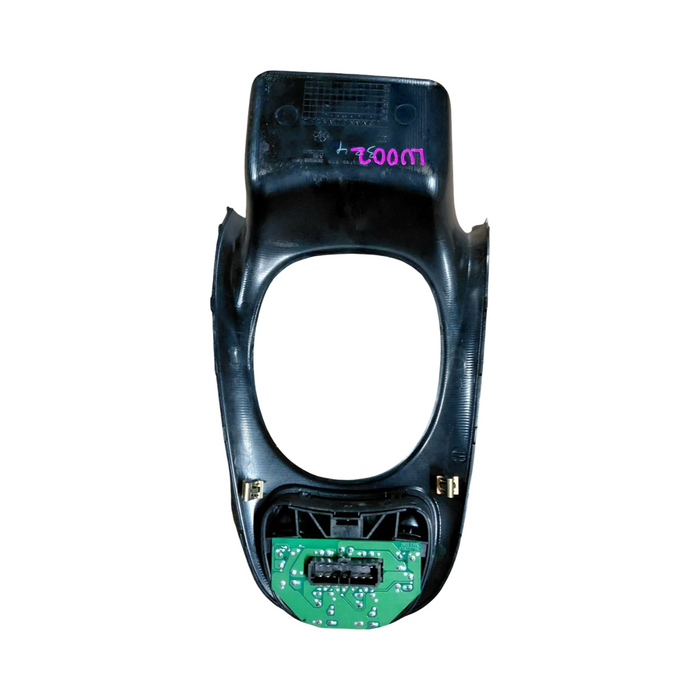 Lu002 - Vt / VX Holden Commodore - Gear Shift Surround / Auto with Window Switch