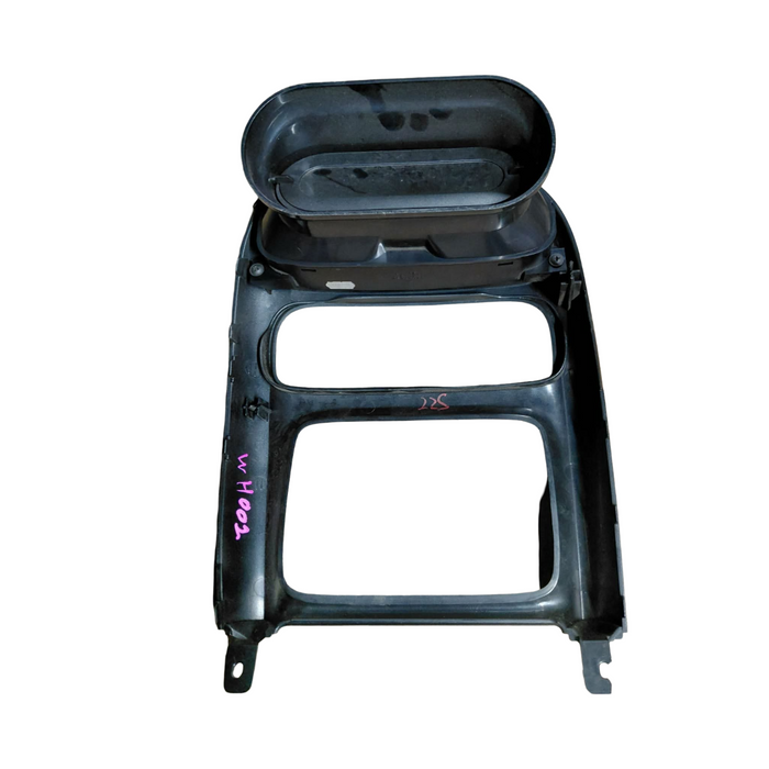Wh002 - WH / Holden Commodore - Centre Dash Facia