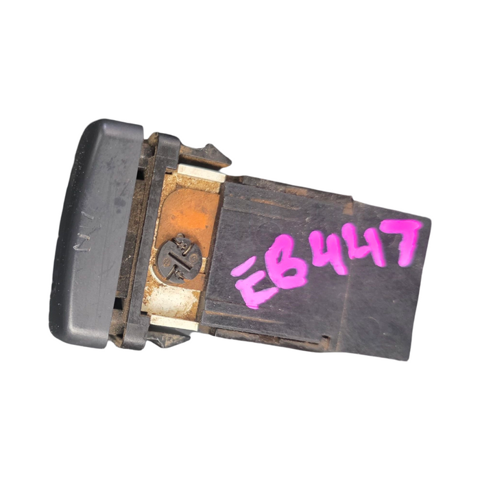 Eb447 - VR / VS Holden Commodore - Hazard Switch