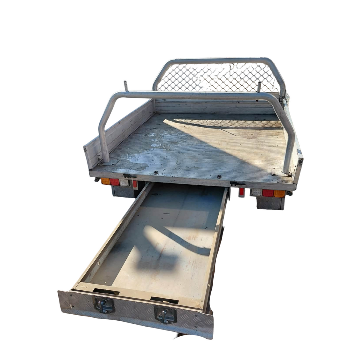 A303 - VZ Holden ONE TONNER Utility - UTE Flat Bed with Trundle