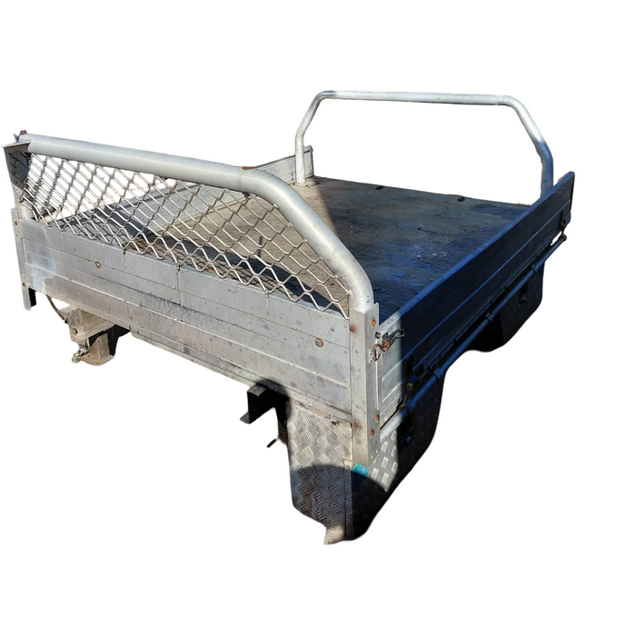 A303 - VZ Holden ONE TONNER Utility - UTE Flat Bed with Trundle Tray & Taillight's
