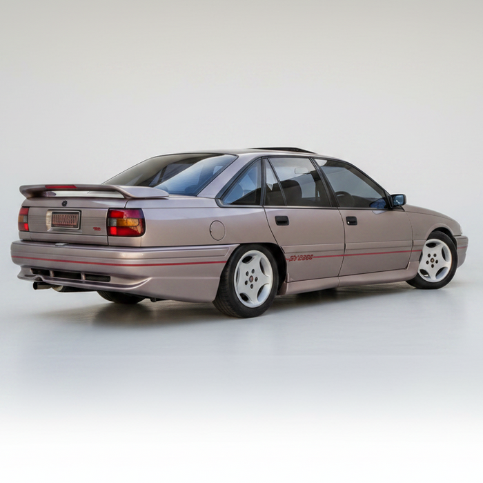#0005 VN Holden Commodore SV 5000 - Rear Spoiler *Fiberglas / Unpainted*
