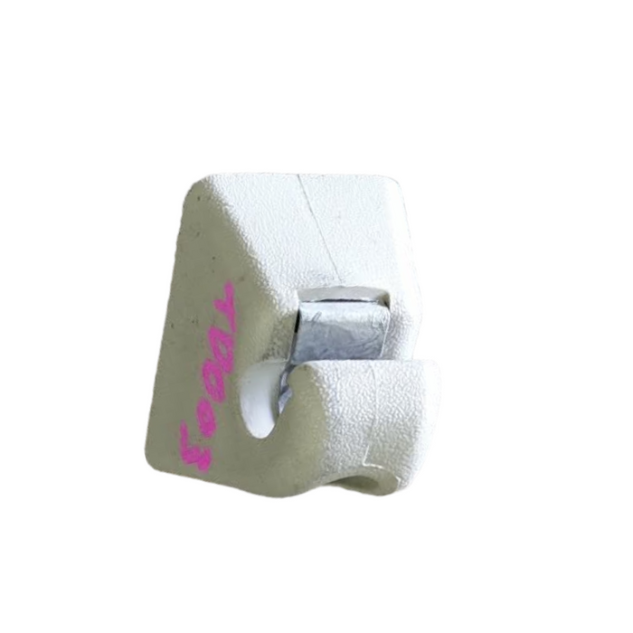 TD003 - VX Holden Commodore - Sunvisor Clip