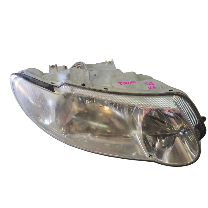 Vx002 - VX Holden Commodore - Headlight - DRIVER'S SIDE