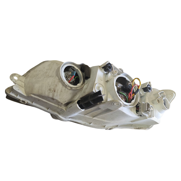 Vx002 - VY Holden Commodore - Passenger's Side Headlight GENUINE