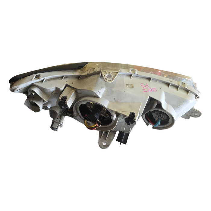 Vx002 - VY Holden Commodore - Passenger's Side Headlight GENUINE