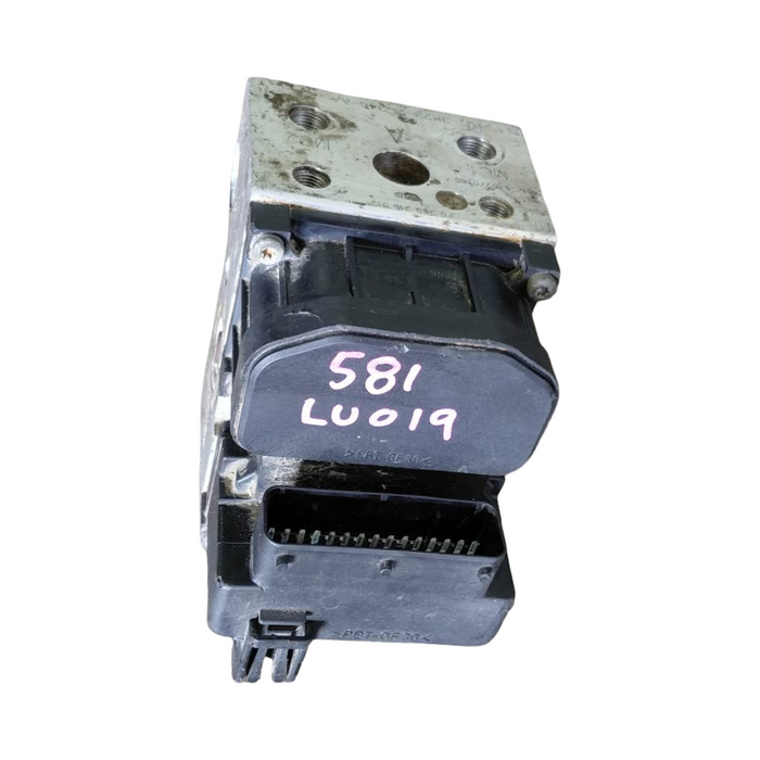 Lu019 - VT / VX / VU / VY Holden Commodore - ABS Module 581