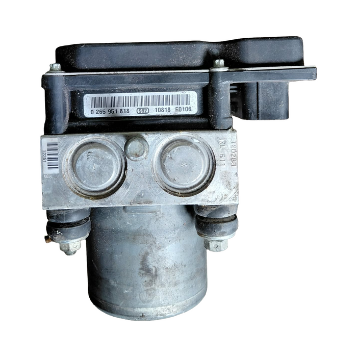 Lu027 - VE Holden Commodore - ABS Module 1818