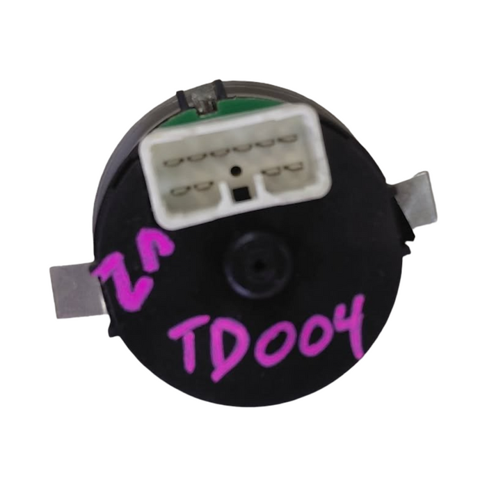 TD004 - VY / VZ Holden Commodore - Mode Switch - Grey