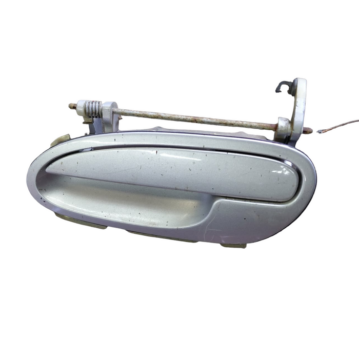 VT / VX / VU / VY / VZ Holden Commodore - Passenger Front External Door Handle - Switchblade Silver