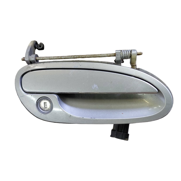 VT / VX / VU / VY / VZ Holden Commodore - DRIVERS Front External Door Handle - Switchblade Silver