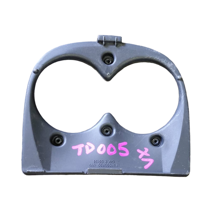TD005 - VX Holden Commodore - Cup Holder Trim