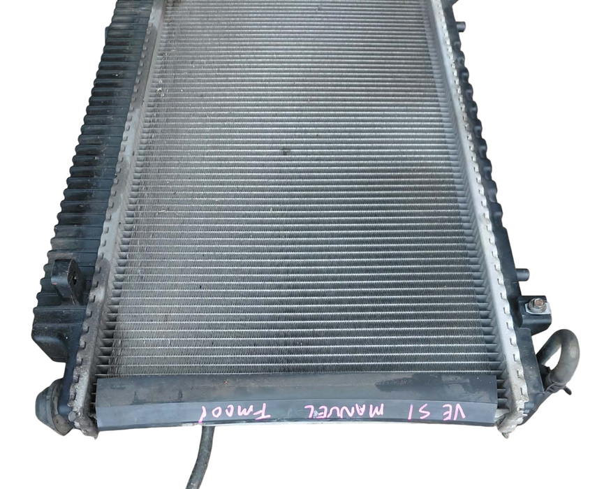FM001 - VE Holden Commodore SERIES I - Radiator V6 MANUAL