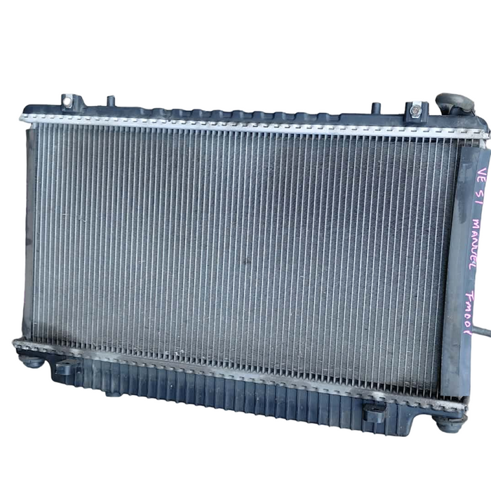 FM001 - VE Holden Commodore SERIES I - Radiator V6 MANUAL