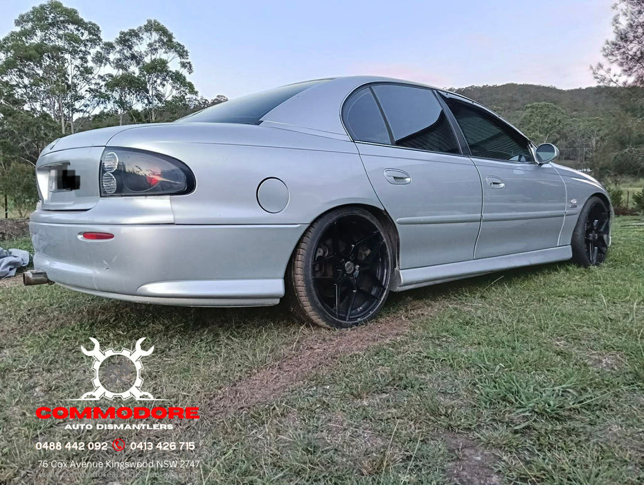 VXSS003 - VX SS Holden Commodore - Tailshaft CODE: NE - V8 AUTO SEDAN