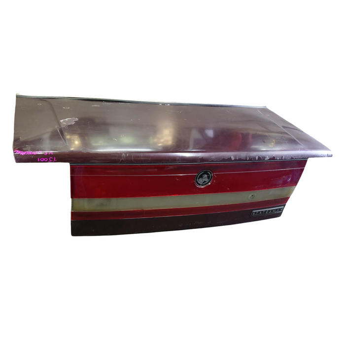 TJ001 - VS Holden Statesman - Bootlid with Garnish
